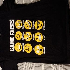 The Children's Place 'Game faces' emoji boys shirt L